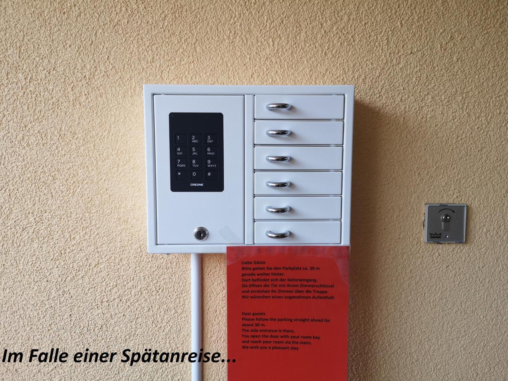 Hotel Wittelsbacher Hoeh Вюрцбург Экстерьер фото